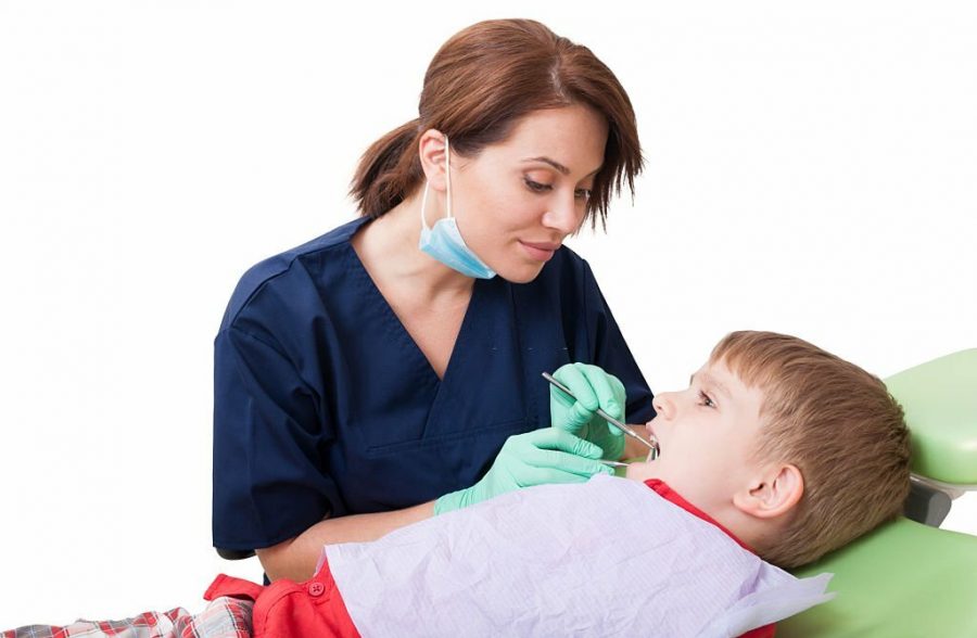 What Are The Benefits Of Visiting A Child Dentist In Branson?_3